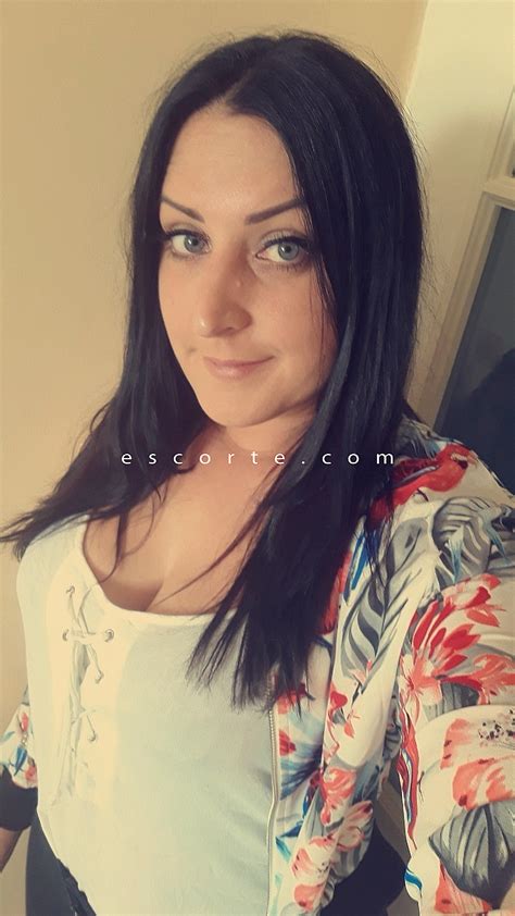 escorte à plaisir|Escort Plaisir ️ Escort Girl & Trans Plaisir